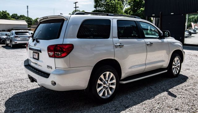 2014 TOYOTA SEQUOIA SUV WHITE AUTOMATIC - Auto Masters of Carolinas