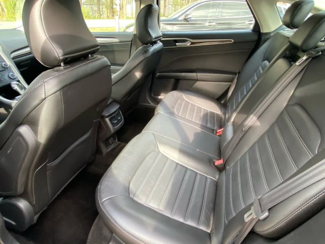 2016 Ford Fusion - Image 9