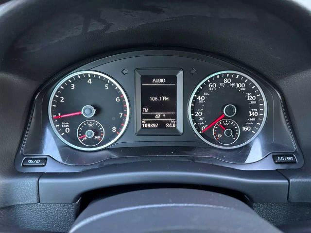 2014 Volkswagen Tiguan - Image 27