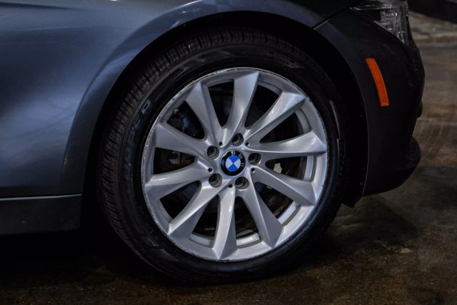 2018 Bmw 3 Series 320i Xdrive Sedan 4d - Image 52