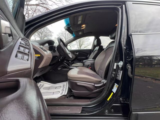 2013 Hyundai Tucson Gls Sport Utility 4d - Image 9