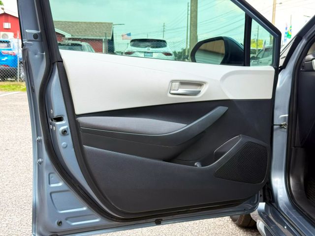 2022 Toyota Corolla - Image 26