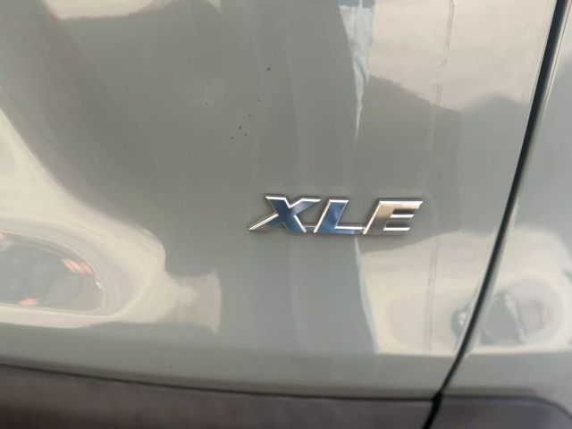 2019 TOYOTA RAV4 SUV 4-CYL, 2.5 LITER XLE PREMIUM SPORT UTILITY 4D
