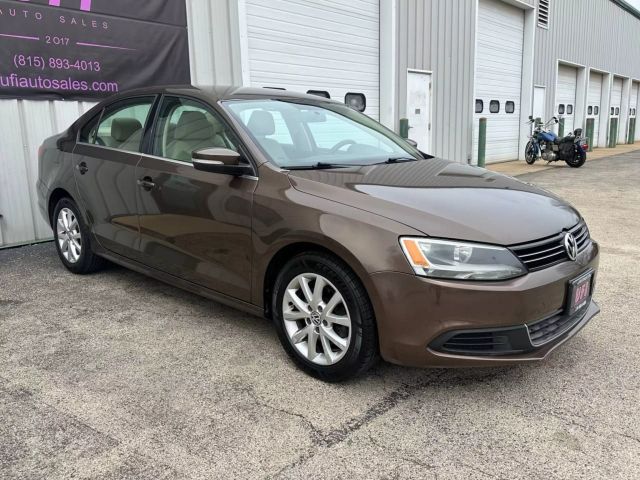 2014 Volkswagen Jetta - Image 8