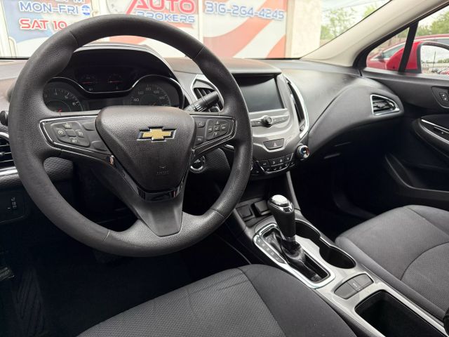 2018 CHEVROLET CRUZE SEDAN 4-CYL, TURBO, 1.4 LITER LT SEDAN 4D