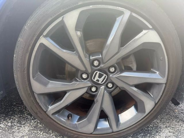 2019 Honda Civic - Image 9