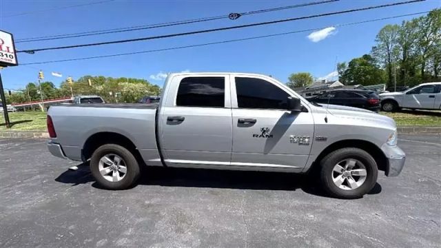 2021 Ram 1500 Classic Crew Cab - Image 4