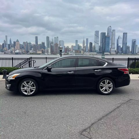 2014 Nissan Altima 3.5 Sl Sedan 4d - Image 4