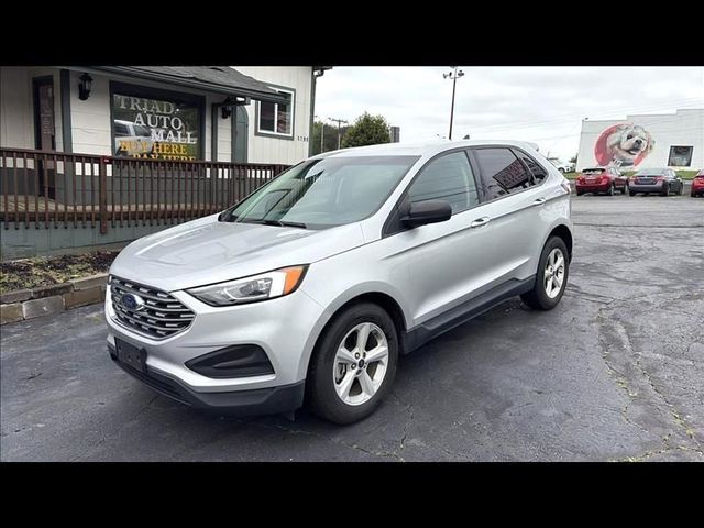2019 Ford Edge - Image 1