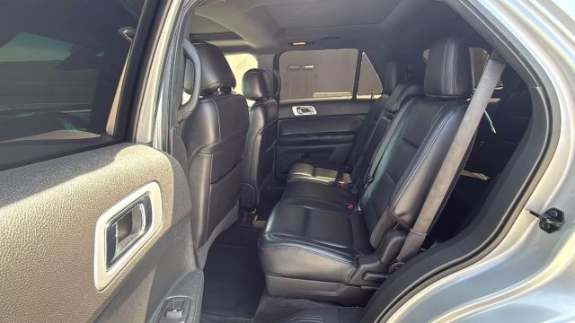 2013 Ford Explorer - Image 13