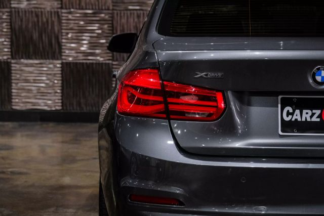 2018 Bmw 3 Series 320i Xdrive Sedan 4d - Image 44
