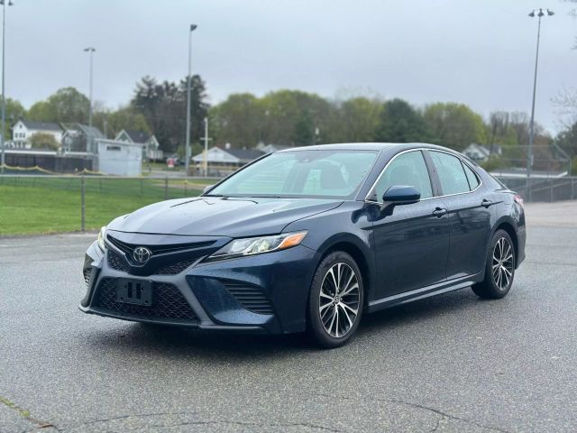 2020 Toyota Camry Se Sedan 4d - Image 1