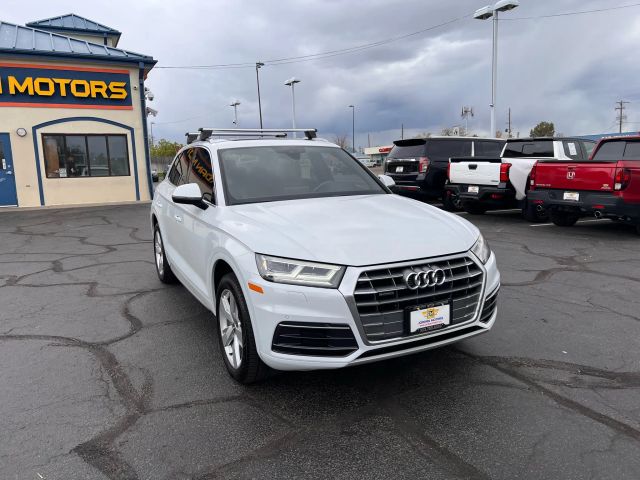 Image 4 of 2019 AUDI Q5