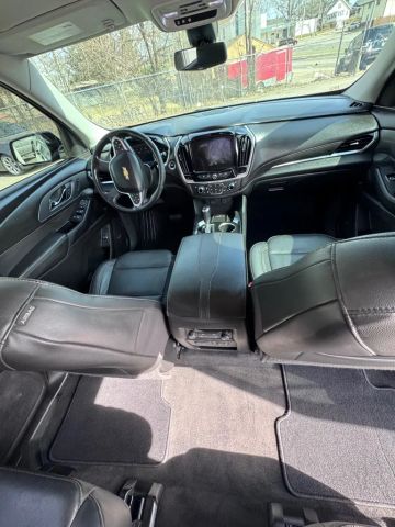 2020 Chevrolet Traverse Premier Sport Utility 4d - Image 34