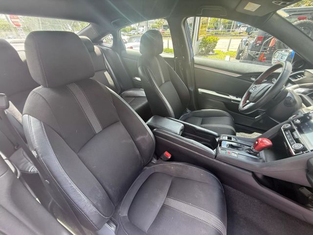2019 Honda Civic - Image 19