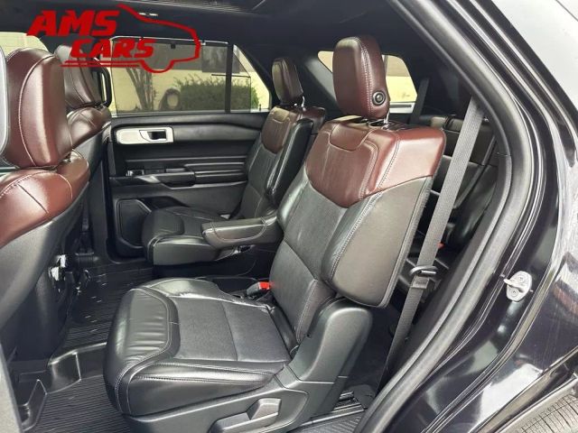 2020 Ford Explorer - Image 13