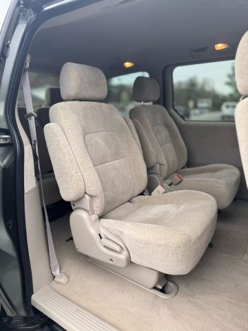 2005 Kia Sedona Ex Minivan 4d - Image 20