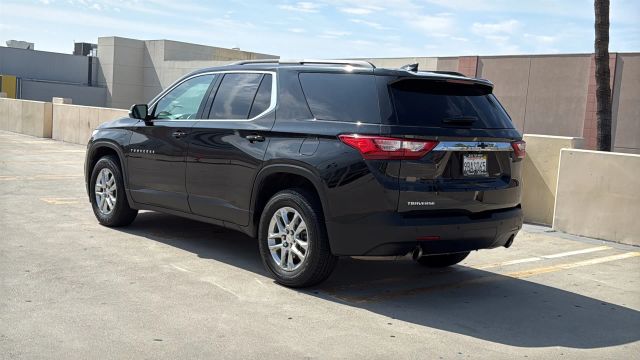 2021 Chevrolet Traverse - Image 5