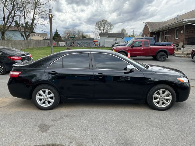 2008 Toyota Camry - Image 4