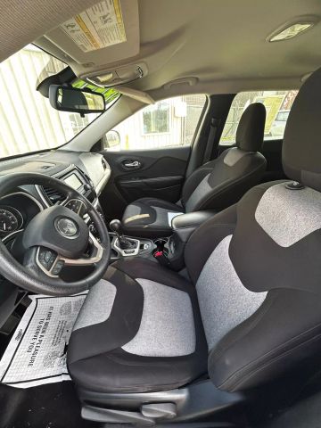 2014 Jeep Cherokee - Image 9