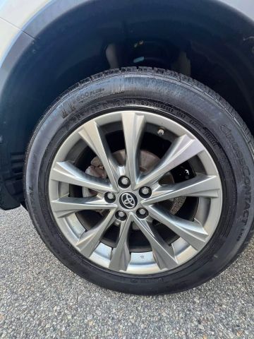 2017 Toyota Rav4 Hybrid Limited Sport Utility 4d - Image 37
