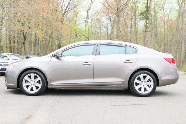 2012 Buick Lacrosse - Image 4