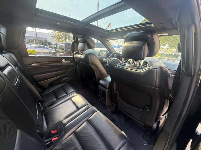 2018 Jeep Grand Cherokee - Image 25