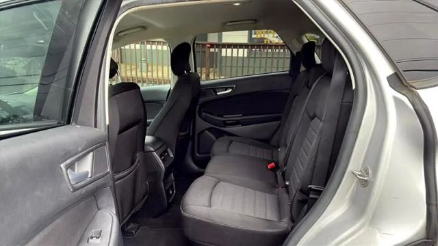 2019 Ford Edge - Image 12