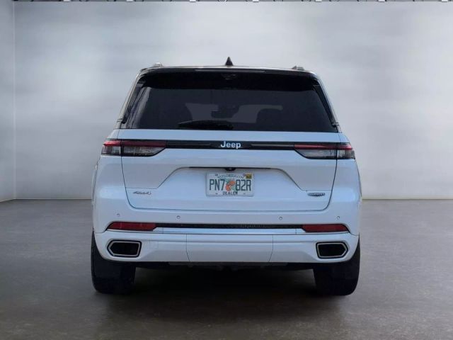 2022 Jeep Grand Cherokee - Image 4
