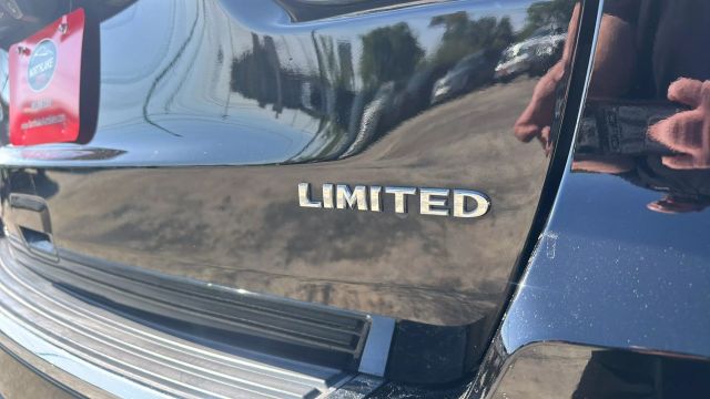 2018 Jeep Grand Cherokee - Image 3