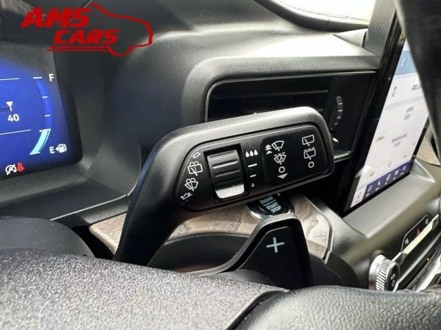 2020 Ford Explorer - Image 27