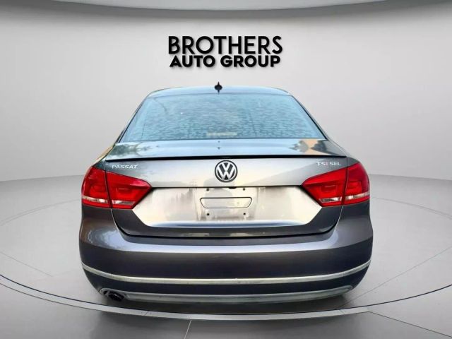 2014 Volkswagen Passat - Image 8