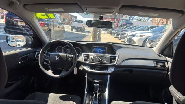 2013 HONDA ACCORD SEDAN 4-CYL, I-VTEC, 2.4 LITER LX SEDAN 4D