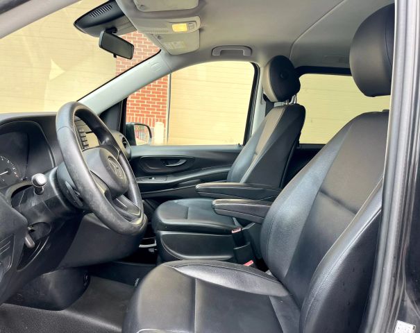 2018 Mercedes-benz Metris Passenger - Image 40