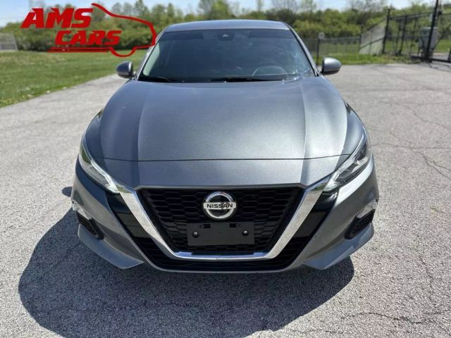 2021 Nissan Altima - Image 3