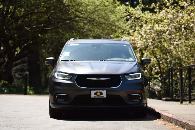 2021 Chrysler Pacifica - Image 20