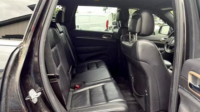 2015 Jeep Grand Cherokee - Image 17