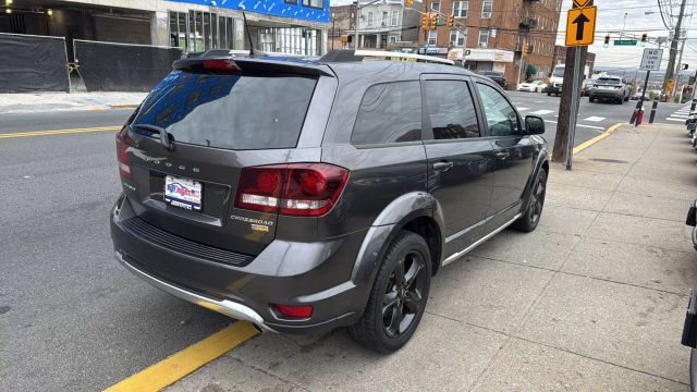 2019 DODGE JOURNEY SUV V6, 3.6 LITER CROSSROAD SPORT UTILITY 4D