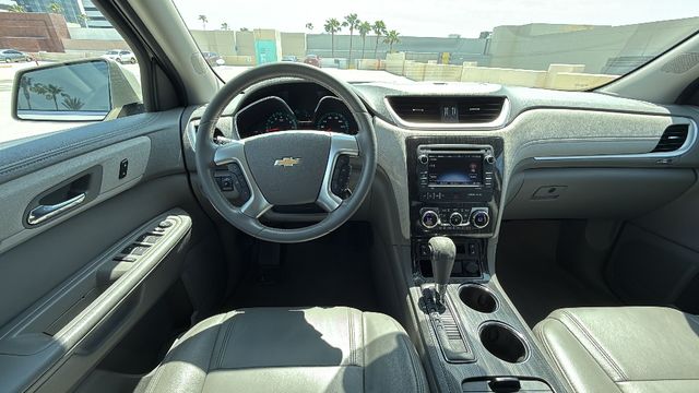 2017 Chevrolet Traverse - Image 22