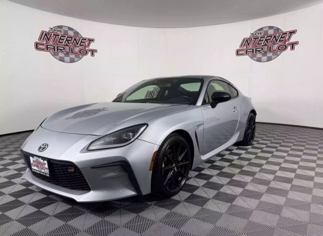 Image of 2022 TOYOTA GR86 PREMIUM COUPE 2D