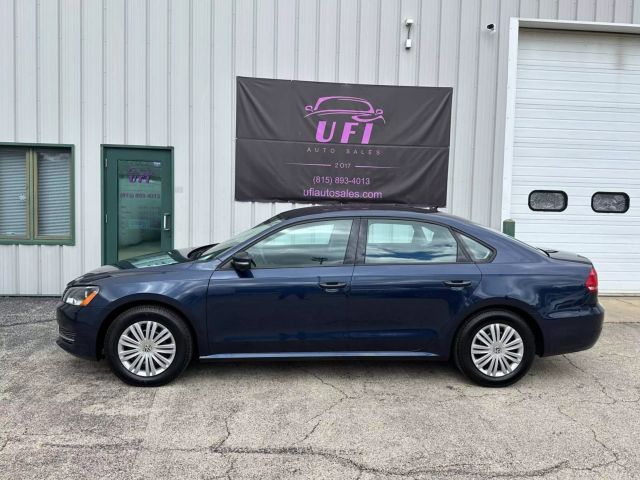 2014 Volkswagen Passat - Image 4