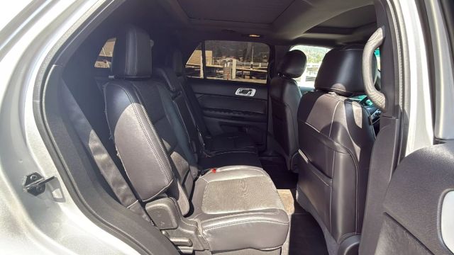 2013 Ford Explorer - Image 16