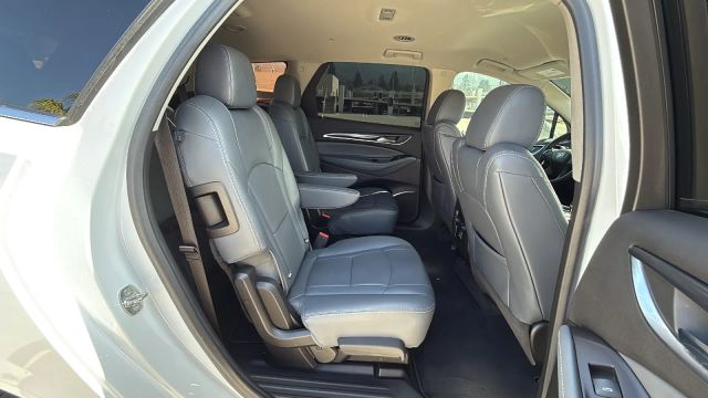 2020 Buick Enclave - Image 16