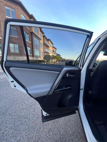 2017 Toyota Rav4 Hybrid Limited Sport Utility 4d - Image 32
