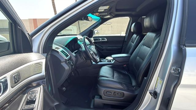 2013 Ford Explorer - Image 10