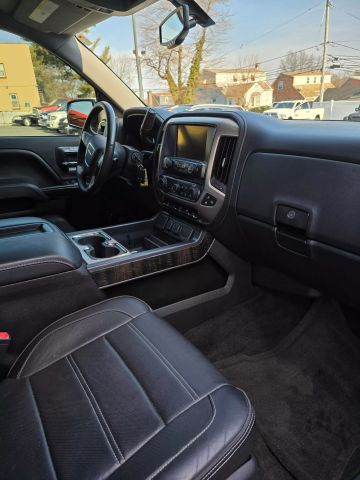 2014 Gmc Sierra 1500 Crew Cab Denali Pickup 4d 5 3/4 Ft - Image 18