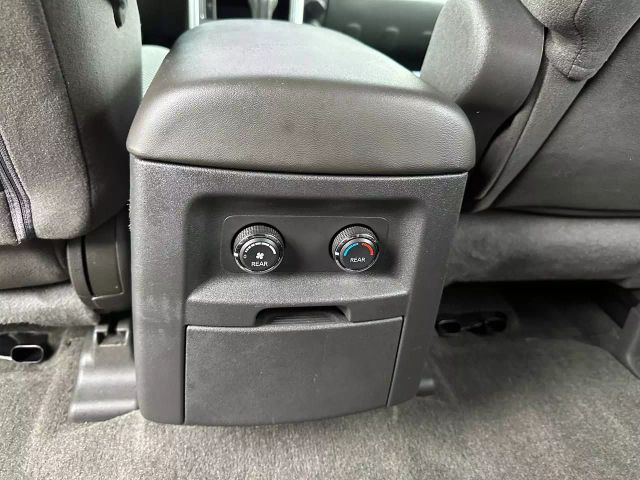 2009 Nissan Pathfinder - Image 30