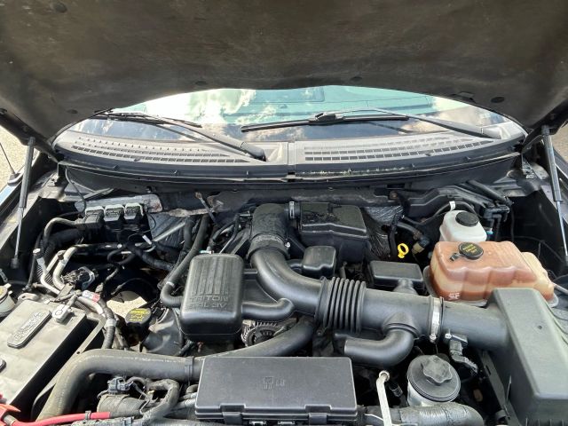 2010 Ford F150 Supercrew Cab - Image 21