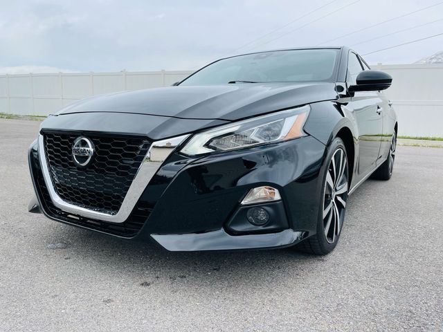 2019 Nissan Altima - Image 2