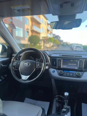 2017 Toyota Rav4 Hybrid Limited Sport Utility 4d - Image 18